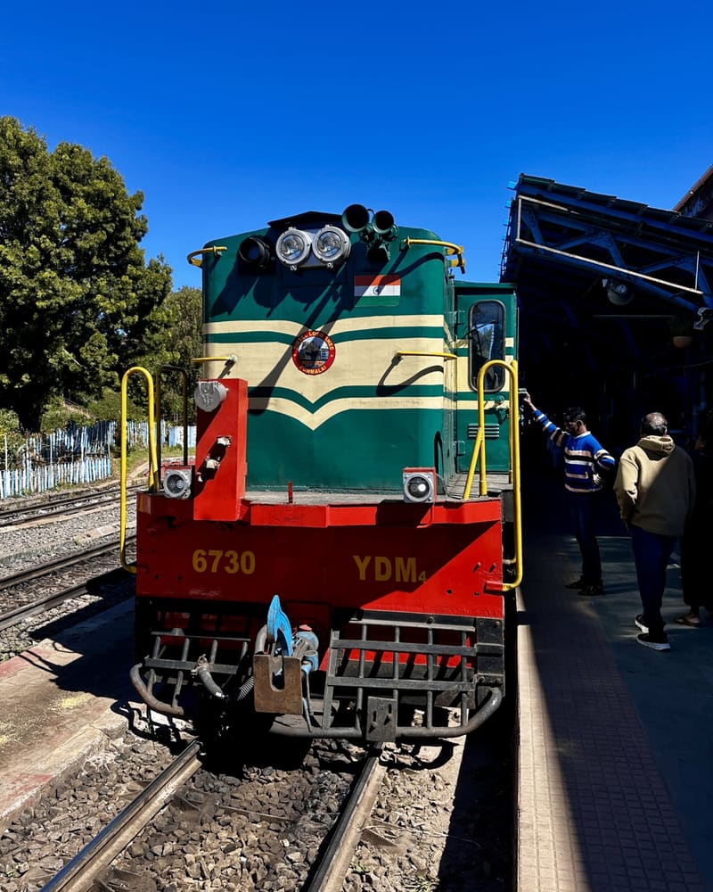 Locomotive 6730 YDM4 at Nilgiri Mountain Railway station